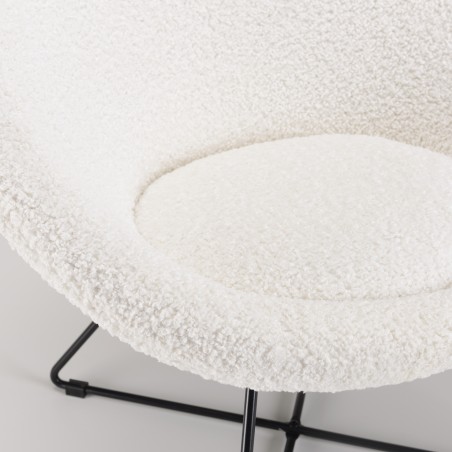 Fauteuil AGATHE - Tissu bouclette blanc - Pieds croisés métal noir