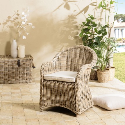 Fauteuil en kubu KALLY avec coussin blanc