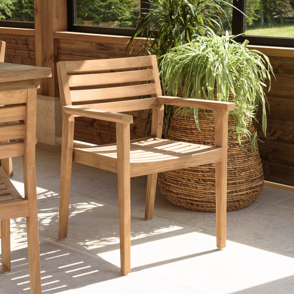 Lot de 2 fauteuils de jardin en teck KALLY Lot de 2 fauteuils de jardin en teck KALLY