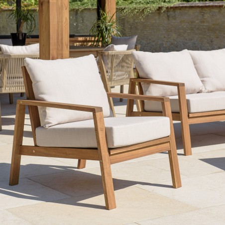 VICK- BONIFACIO 5-Seater Garden Furniture Set in Oiled Acacia
