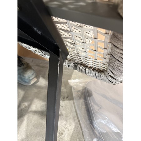 SECOND HAND - Grey synthetic rattan garden chair with grey cushion and black metal legs