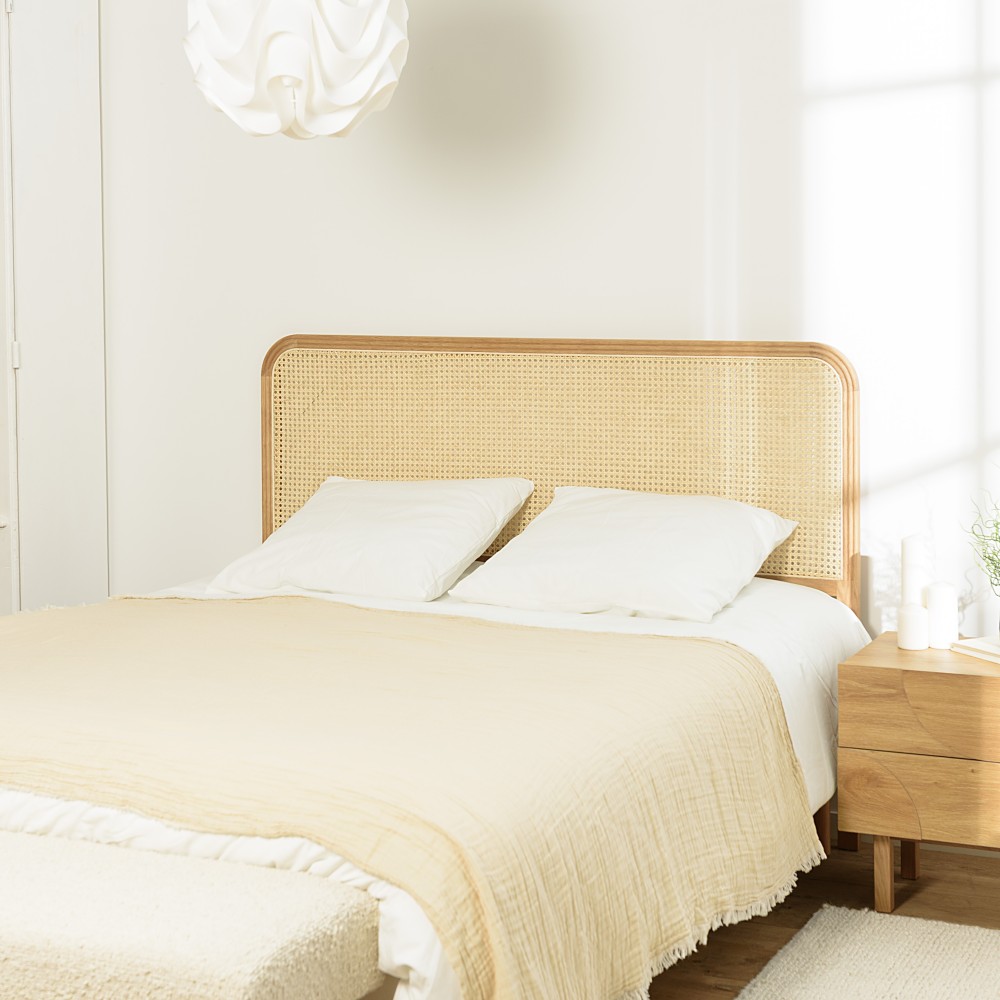 Headboard with rounded edges, natural rattan and solid oak, 140/160 cm Headboard with rounded edges, natural rattan and solid oak, 140/160 cm