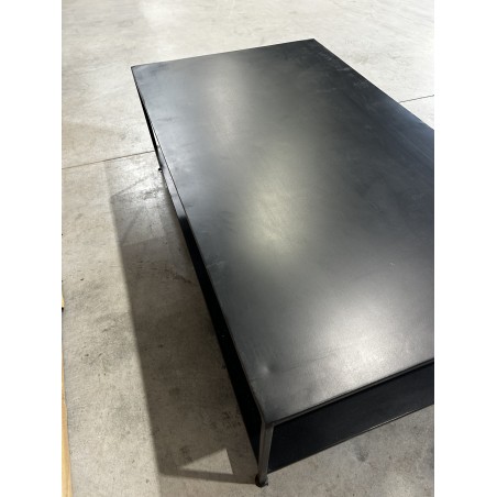 Table basse rectangulaire noire industrielle ROMAIN