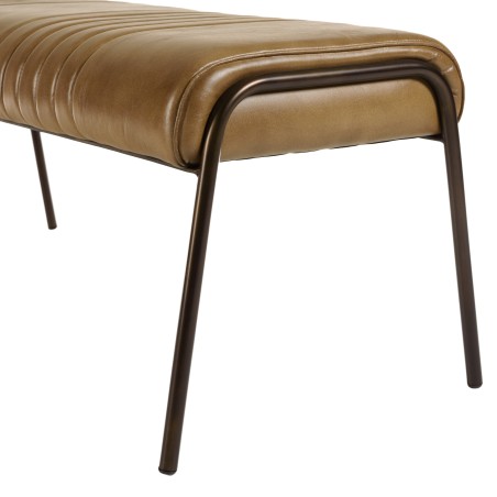Banc matelassé en cuir marron et pieds acier