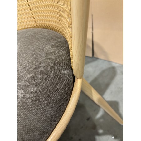 LEA Set of 2 Chairs with Taupe Fabric Seat and Wide Cane-Effect Backrest