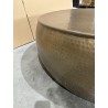 SECONDE MAIN - Table basse ronde 106x106cm effet martelé aluminium doré