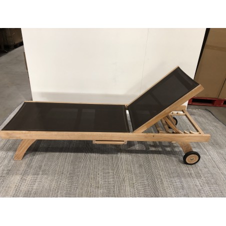 Taupe-coloured textilene sun lounger in teak | SECOND-HAND