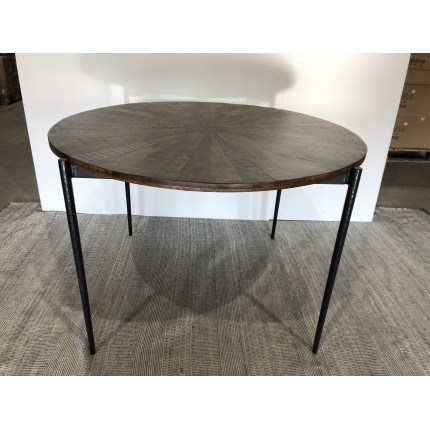 Round dining table 120x120cm made from recycled wood | Second-hand