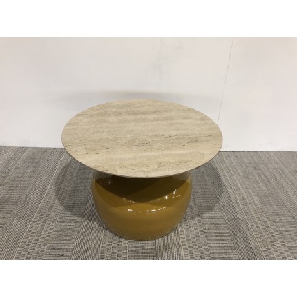 60cm coffee table with glazed tile top and camel-coloured iron legs | Second-hand
