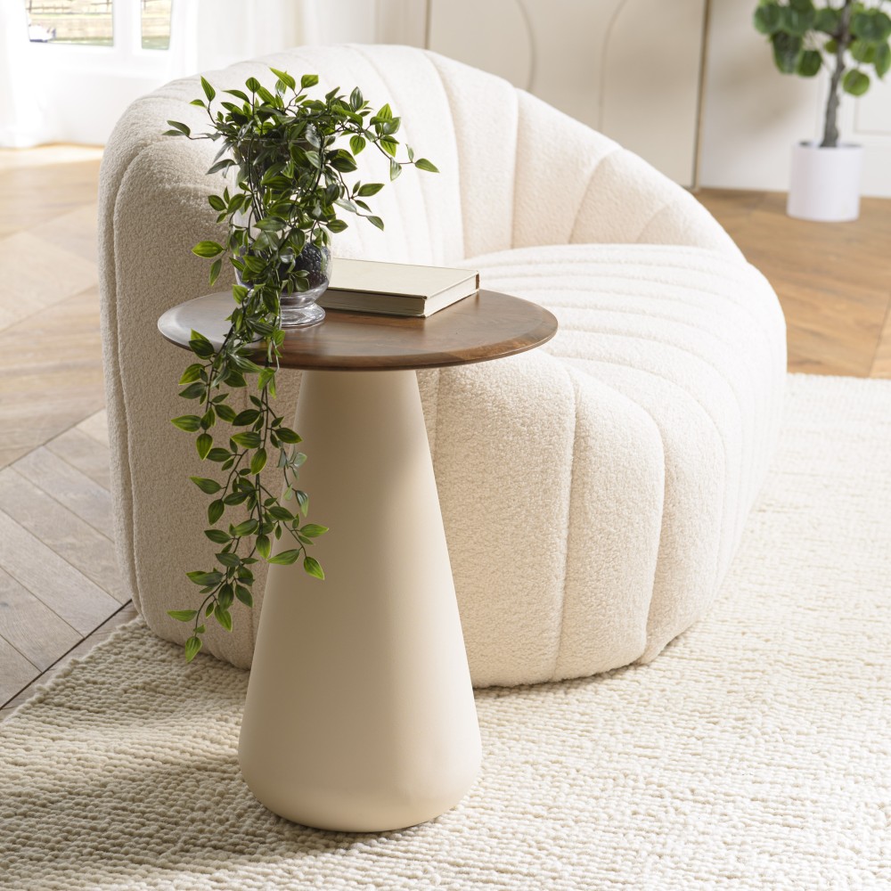 40x40 side table in mango wood with ivory-coloured legs | Macabane
