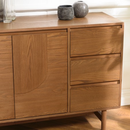 Dressoir van naturelkleurig hout met 3 lades | Macabane Meubelen