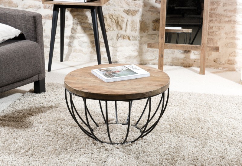SECOND-HAND - Coffee table with 60x60cm top made from recycled teak and black metal