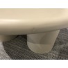 Table basse forme organique couleur beige effet béton | Seconde Main