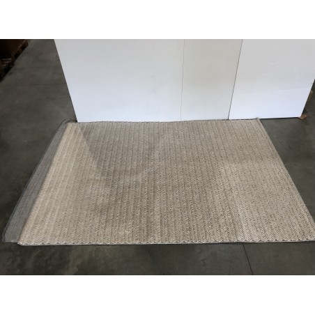 Rectangular rug, 200 x 290 cm, woven beige wool – Second-hand