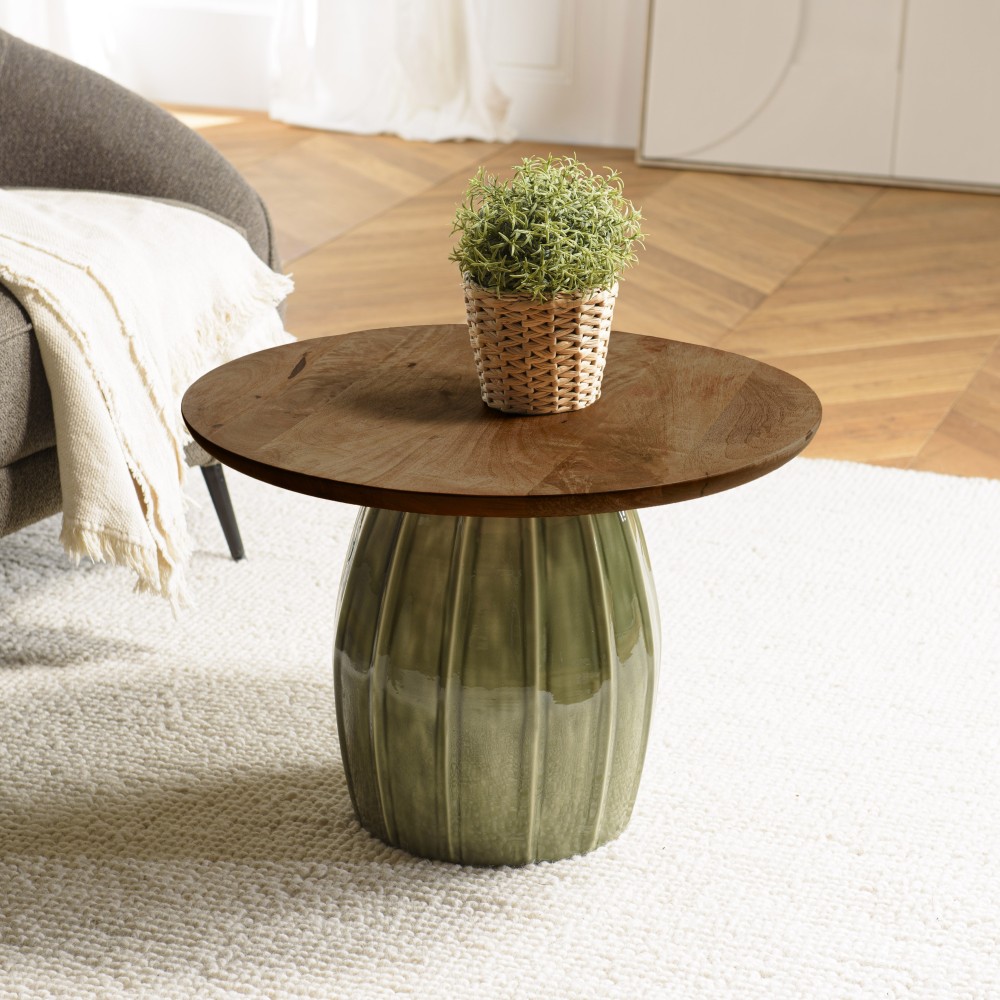60x60 cm coffee table in mango wood with green enamel finish | Macabane Furniture