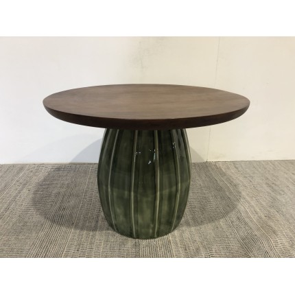 60x60 cm coffee table in mango wood with green enamel finish | Macabane Furniture