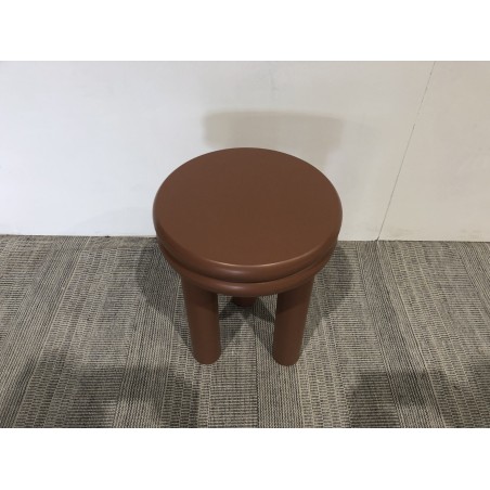 Round side table in terracotta-painted wood, diameter 35 cm | Macabane Furniture