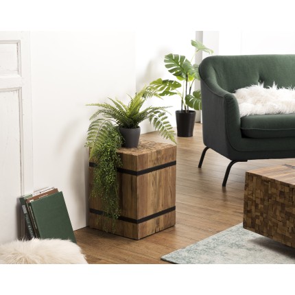 Quadratischer Beistelltisch SAM aus recyceltem Teakholz