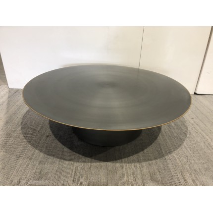 Round coffee table 120x120cm in black iron with gold trim | SECOND-HAND