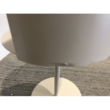 Round side table in beige steel, D35cm | Agathe Collection