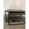 SECONDE MAIN - Set de 2 tables gigognes carrées aluminium doré pieds métal