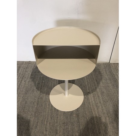 Round side table in beige steel, D35cm | Agathe Collection