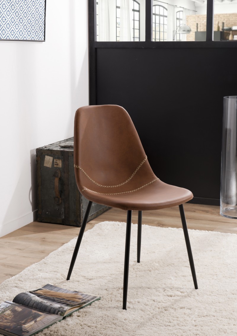 Lot de 2 chaises JOHN marrons - Moderne et confortable Lot de 2 chaises JOHN marrons - Moderne et confortable