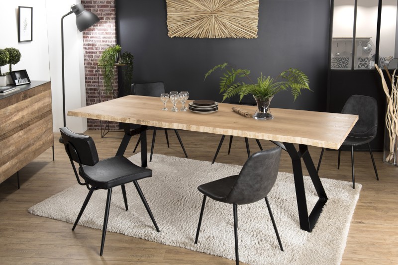 MAXENCE Rectangular Dining Table 230x100cm in Oak with Black Metal Legs MAXENCE Rectangular Dining Table 230x100cm in Oak with Black Metal Legs