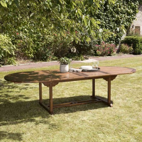 Table de jardin ovale Maeva en bois teck huilé