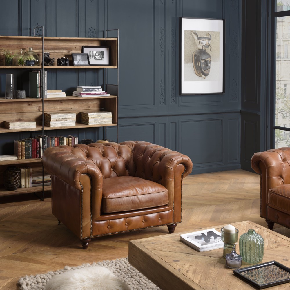 Fauteuil marron capitonné vintage OCTAVE Fauteuil marron capitonné vintage OCTAVE